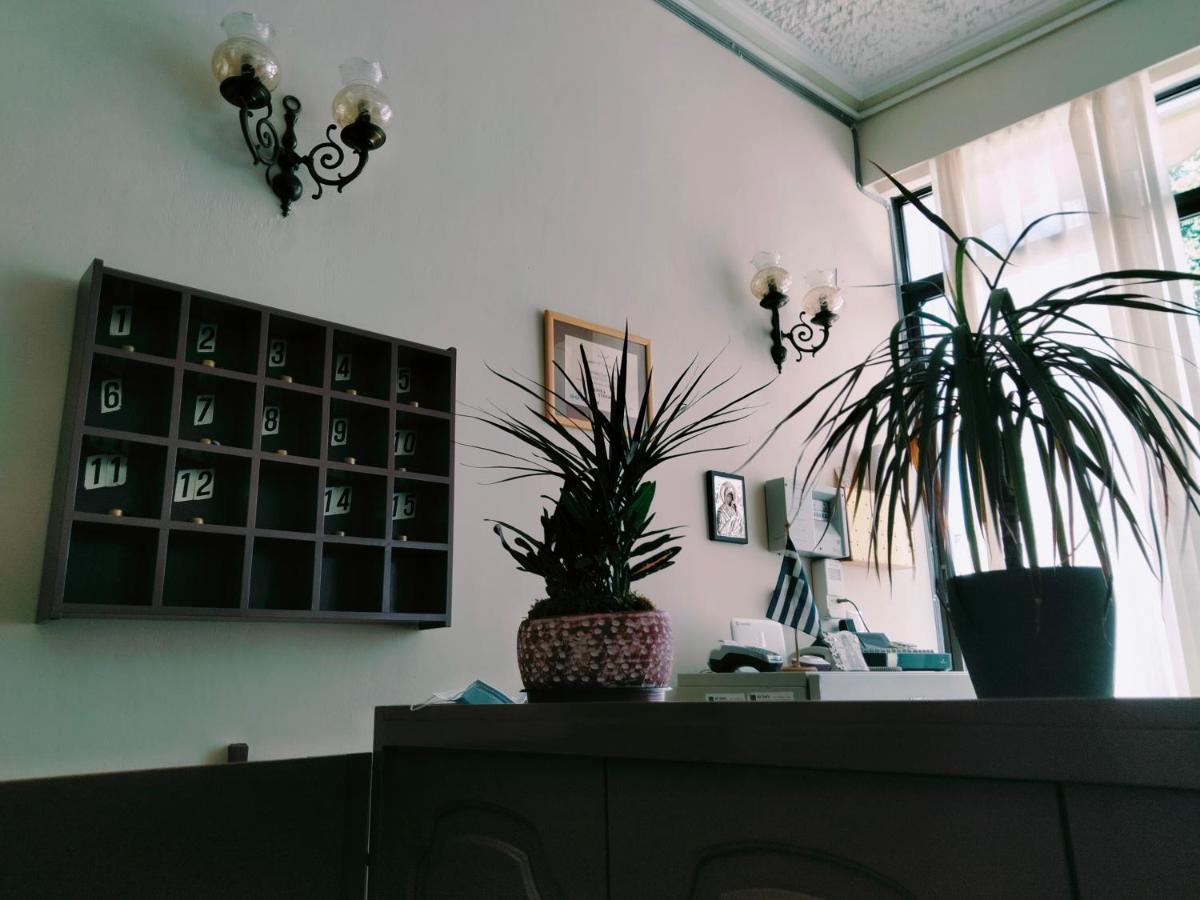 Hotel Golden Star Agia Marina  Zewnętrze zdjęcie