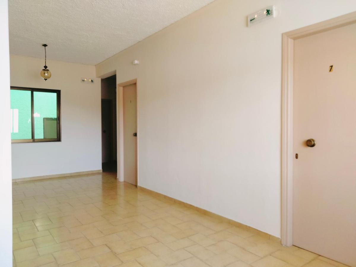 Hotel Golden Star Agia Marina  Zewnętrze zdjęcie