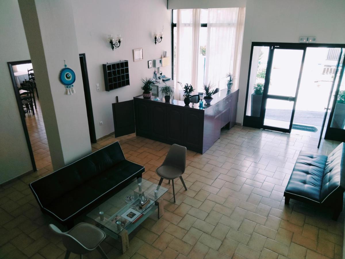 Hotel Golden Star Agia Marina  Zewnętrze zdjęcie